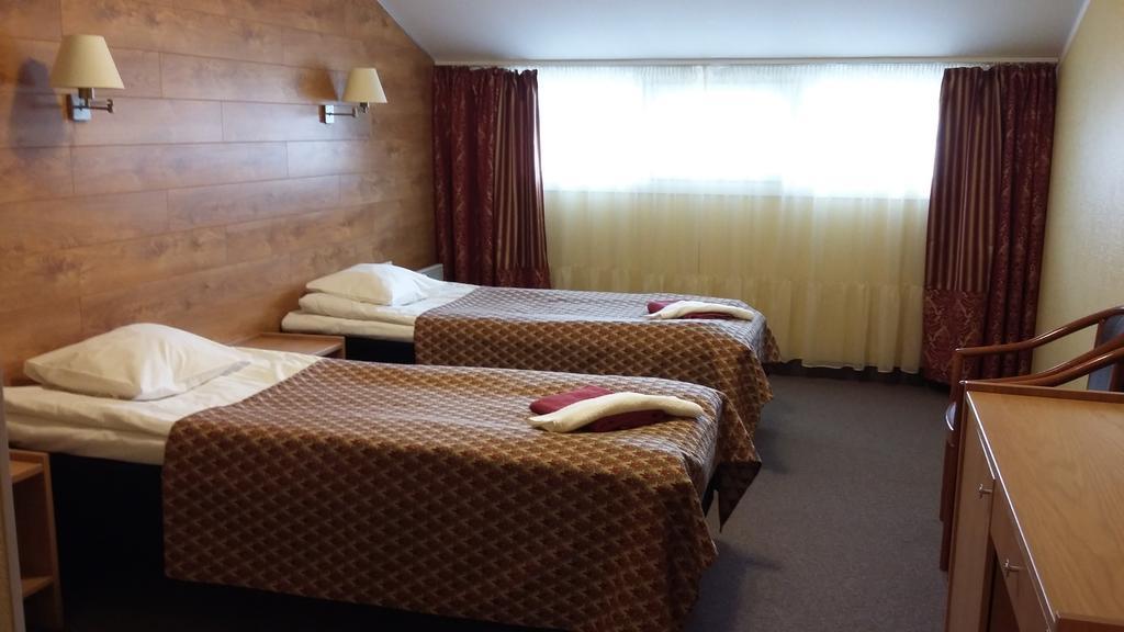 Hotell Wironia Йыхви Экстерьер фото